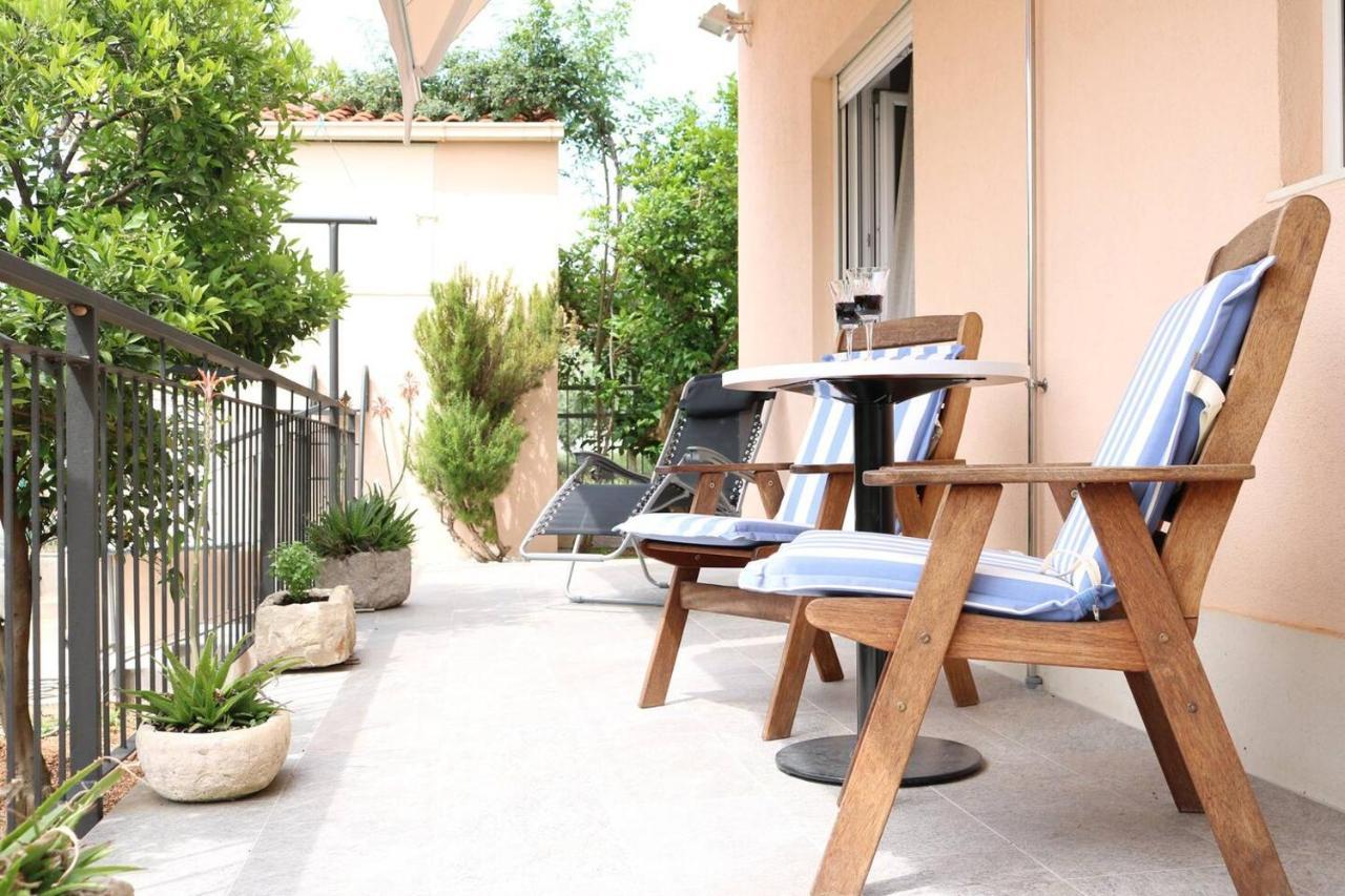 Apartments Ela Trogir Exterior foto